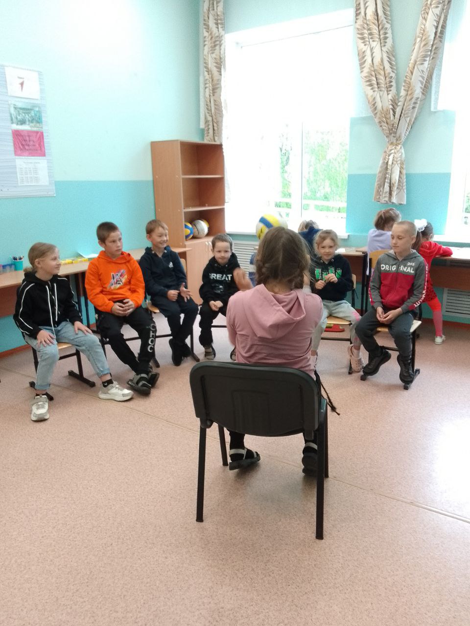 Изображения столовой.